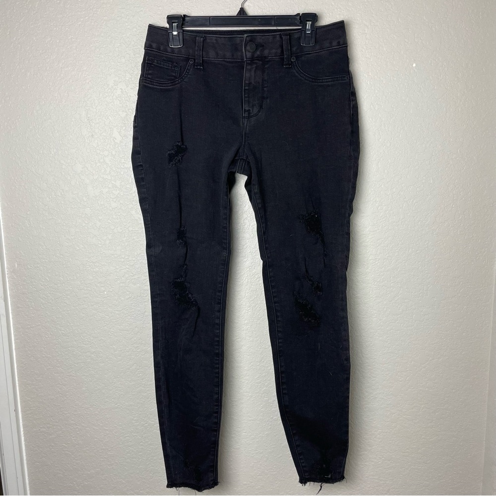 Maurices Black Distressed Skinny Jeans Low Rise Size M